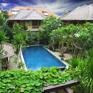 D'Sriwing Villa Gallery